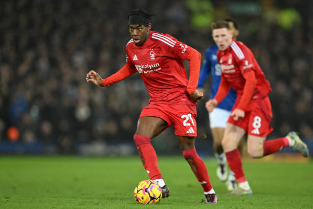 作和战术安 作和战术安